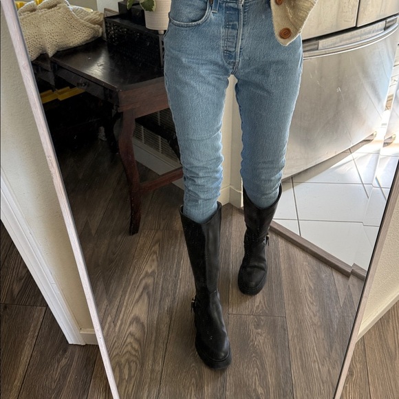 Light Blue Levi’s 502 Jeans cropped size 25 - Picture 10 of 16